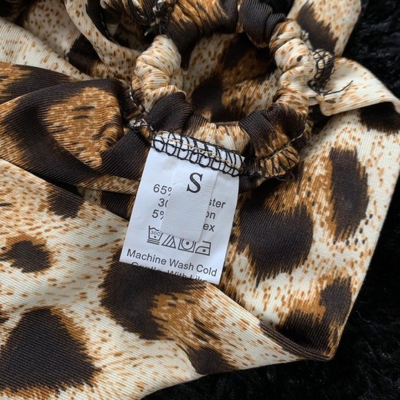 Halterneck top PLT - Picture 2 of 3